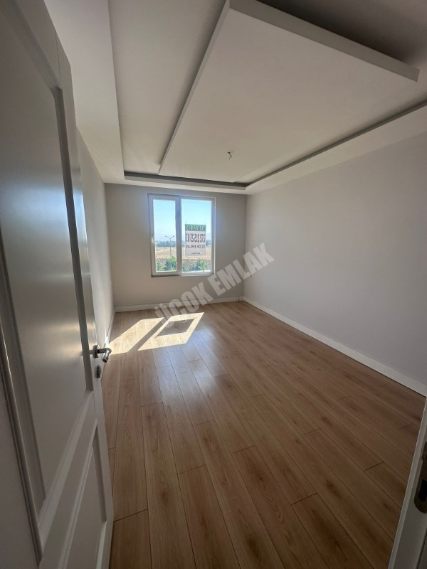 AFYON ÜÇOK EMLAKTAN ALİ İHSAN PAŞA MAH SATILIK LÜX 3+1 DAİRE