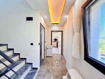 Didim'de 3+1 Ayrı Mutfaklı Villa