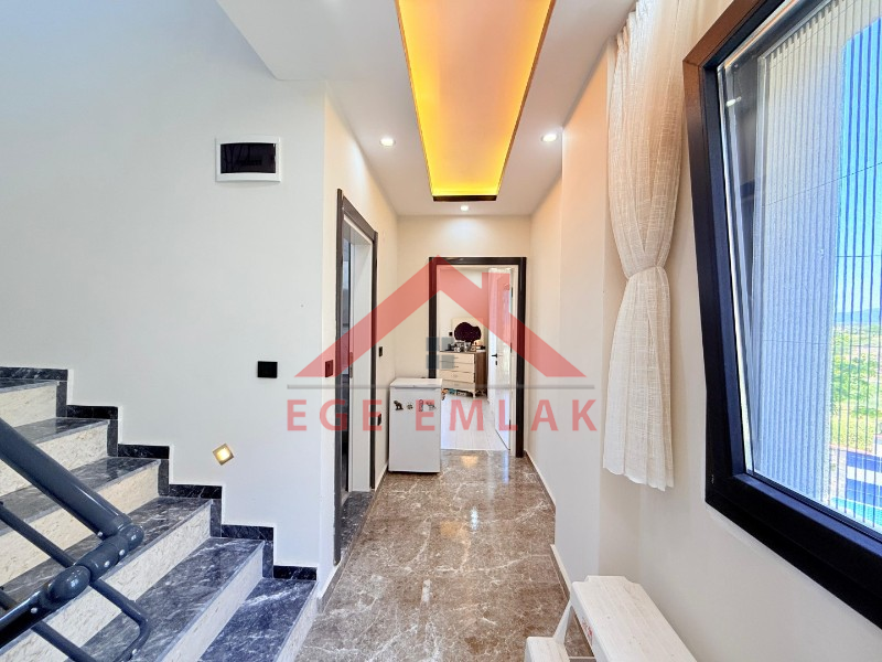 Didim'de 3+1 Ayrı Mutfaklı Villa