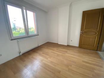 ATALAR MH.,3 + 1, 100 M², GENÇ BİNA, BAKIMLI, BOYALI