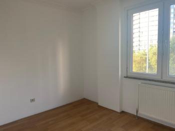 ATALAR MH.,3 + 1, 100 M², GENÇ BİNA, BAKIMLI, BOYALI