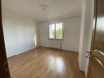 ATALAR MH.,3 + 1, 100 M², GENÇ BİNA, BAKIMLI, BOYALI