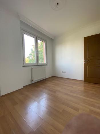 ATALAR MH.,3 + 1, 100 M², GENÇ BİNA, BAKIMLI, BOYALI