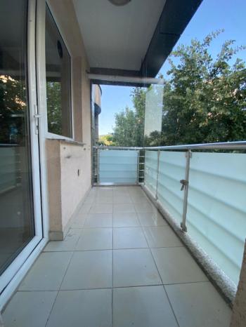 ATALAR MH.,3 + 1, 100 M², GENÇ BİNA, BAKIMLI, BOYALI