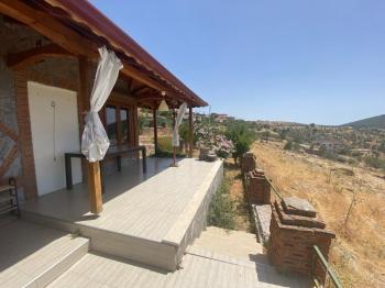 Çanakkale Naldöken Köyünde Şahane Manzaralı Ev