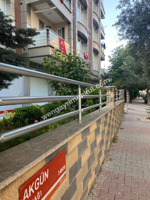 ATALAR MH.,3 + 1, 100 M², GENÇ BİNA, BAKIMLI, BOYALI