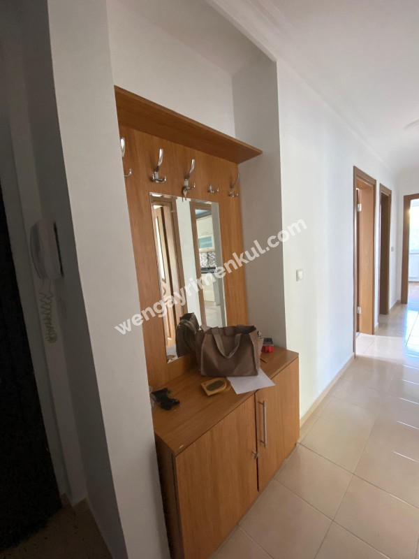 ATALAR MH.,3 + 1, 100 M², GENÇ BİNA, BAKIMLI, BOYALI