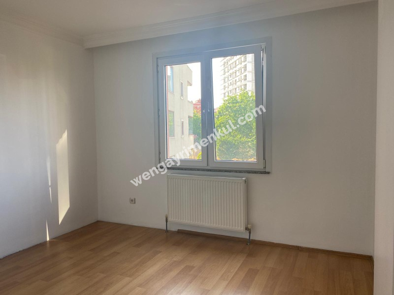ATALAR MH.,3 + 1, 100 M², GENÇ BİNA, BAKIMLI, BOYALI