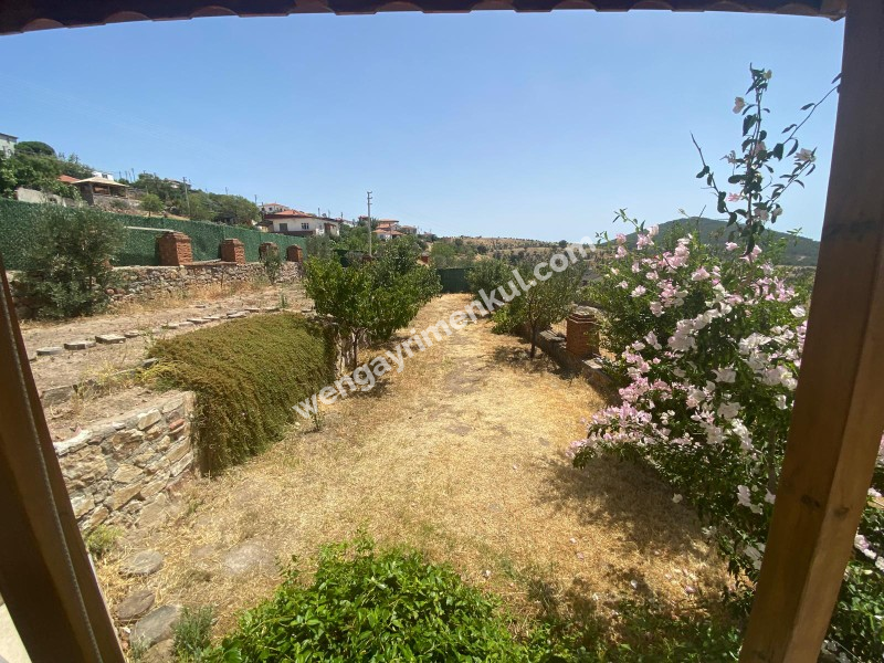 Çanakkale Naldöken Köyünde Şahane Manzaralı Ev