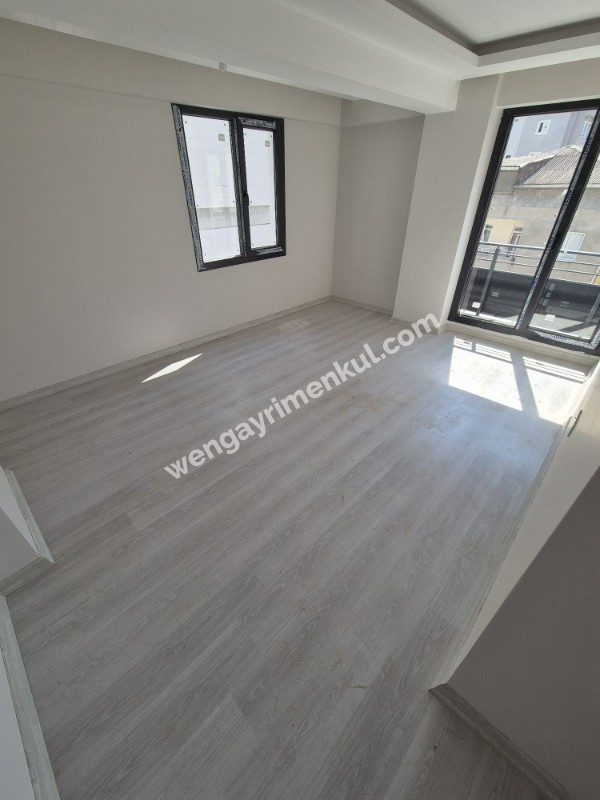 KARTAL ESENTEPE MAHALLESİ'NDE 2+1 SATILIK DAİRE (TR/ENG) (TAPU MASRAFI YOKTUR)