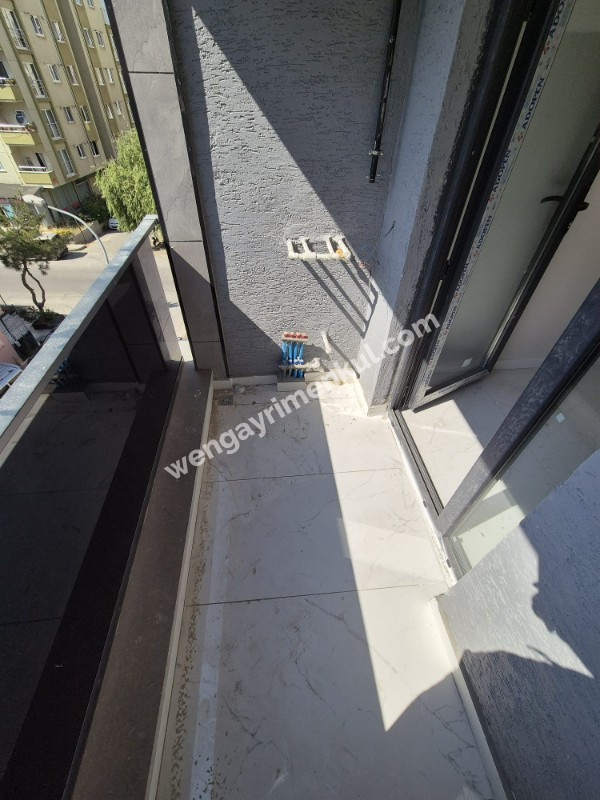 KARTAL ESENTEPE MAHALLESİ'NDE 2+1 SATILIK DAİRE (TR/ENG) (TAPU MASRAFI YOKTUR)