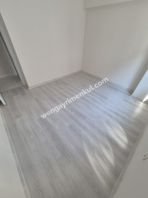 KARTAL ESENTEPE MAHALLESİ'NDE 2+1 SATILIK DAİRE (TR/ENG) (TAPU MASRAFI YOKTUR)