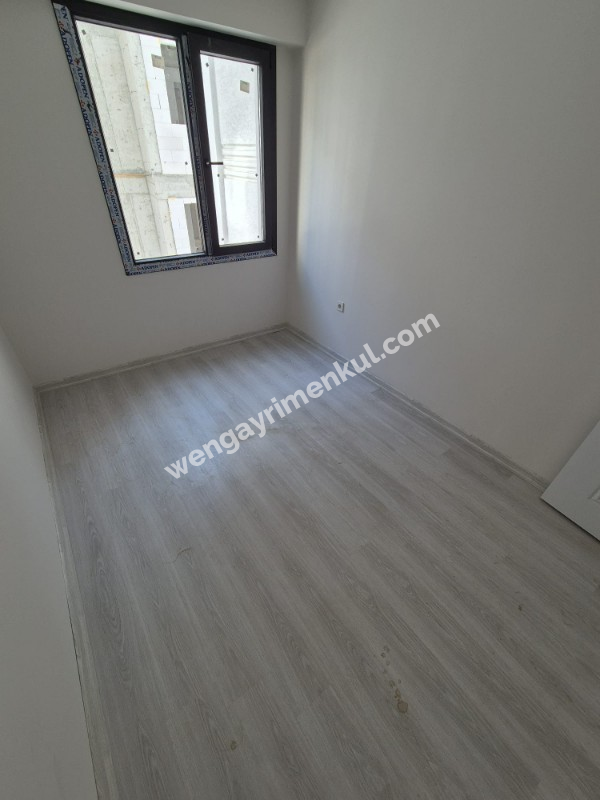 KARTAL ESENTEPE MAHALLESİ'NDE 2+1 SATILIK DAİRE (TR/ENG) (TAPU MASRAFI YOKTUR)