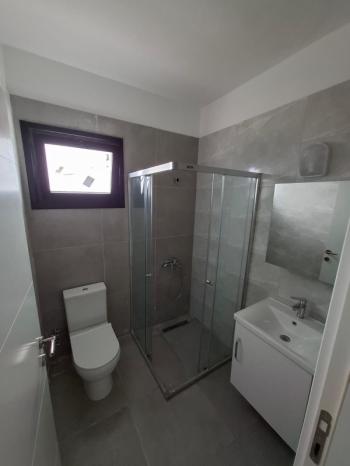 LEFKOŞA KIZILBAŞ BÖLGESİNDE SATILIK 2+1 ZEMİN KAT DAİRE 