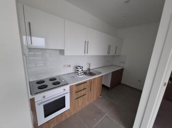 LEFKOŞA KIZILBAŞ BÖLGESİNDE SATILIK 2+1 ZEMİN KAT DAİRE 