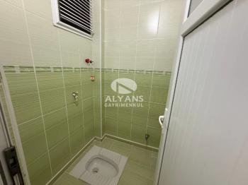 ALYANS'TAN TEK BLOK GENİŞ OTURUMLU TAKASA AÇIK ACİL SATILIK 3+1