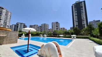 Elmas’tan Merkez’in En Prestijli Sitesinde Bağımsız Mutfak 3+1