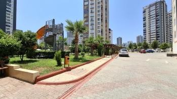 Elmas’tan Merkez’in En Prestijli Sitesinde Bağımsız Mutfak 3+1