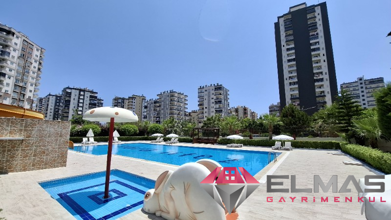 Elmas’tan Merkez’in En Prestijli Sitesinde Bağımsız Mutfak 3+1
