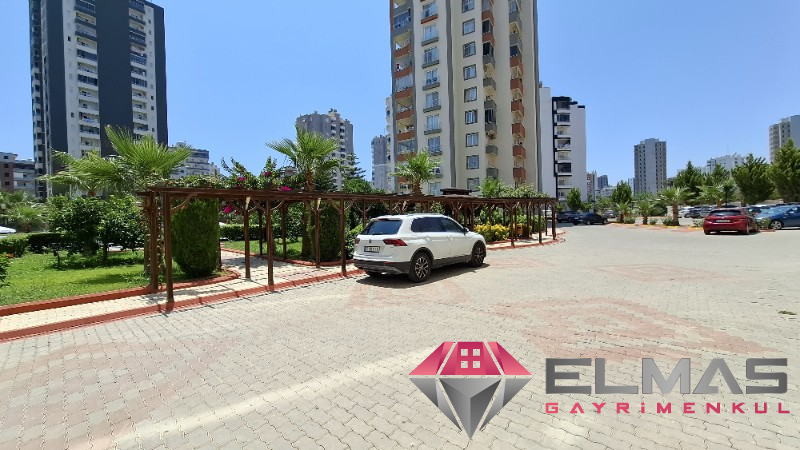 Elmas’tan Merkez’in En Prestijli Sitesinde Bağımsız Mutfak 3+1