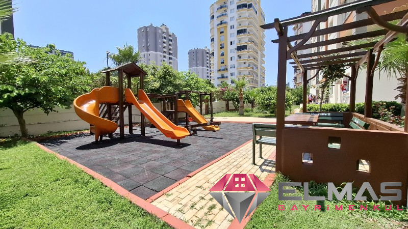 Elmas’tan Merkez’in En Prestijli Sitesinde Bağımsız Mutfak 3+1
