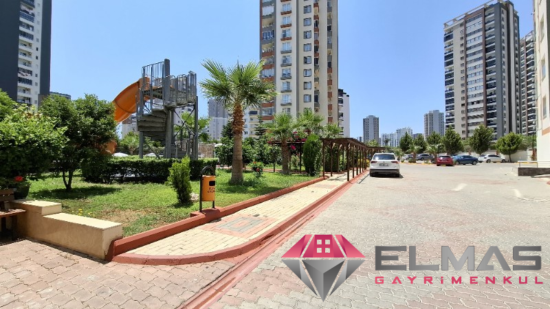 Elmas’tan Merkez’in En Prestijli Sitesinde Bağımsız Mutfak 3+1