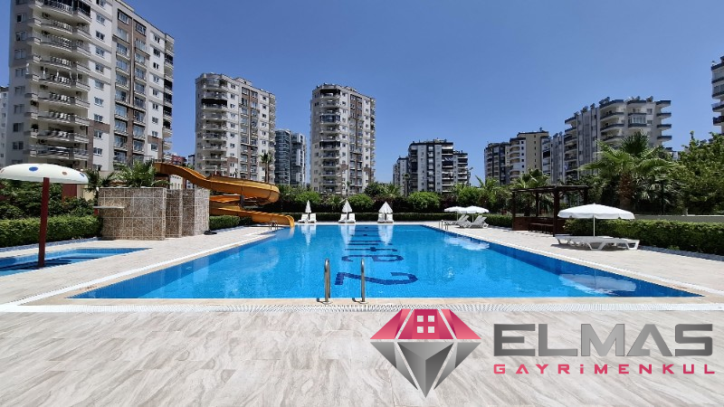 Elmas’tan Merkez’in En Prestijli Sitesinde Bağımsız Mutfak 3+1