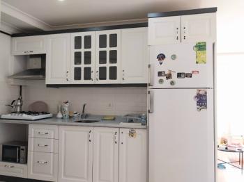 Halide Edip 'te Asansörlü Binada Eşyalı Kiralık 1+1 Daire