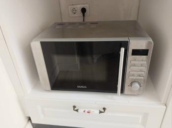 Halide Edip 'te Asansörlü Binada Eşyalı Kiralık 1+1 Daire