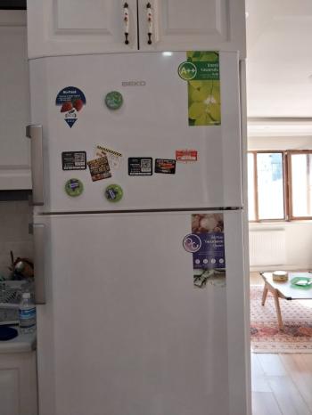 Halide Edip 'te Asansörlü Binada Eşyalı Kiralık 1+1 Daire