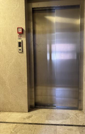 BOŞ DAİRE METRO KÜÇÜKYALI ALTINTEPE HİLLTOWN KÖŞE BİNA VE DAİRE