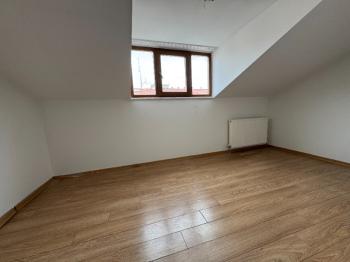 BOŞ DAİRE METRO KÜÇÜKYALI ALTINTEPE HİLLTOWN KÖŞE BİNA VE DAİRE