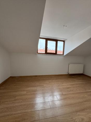 BOŞ DAİRE METRO KÜÇÜKYALI ALTINTEPE HİLLTOWN KÖŞE BİNA VE DAİRE