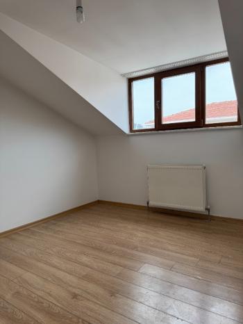 BOŞ DAİRE METRO KÜÇÜKYALI ALTINTEPE HİLLTOWN KÖŞE BİNA VE DAİRE