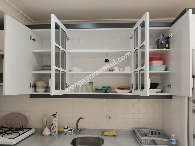Halide Edip 'te Asansörlü Binada Eşyalı Kiralık 1+1 Daire