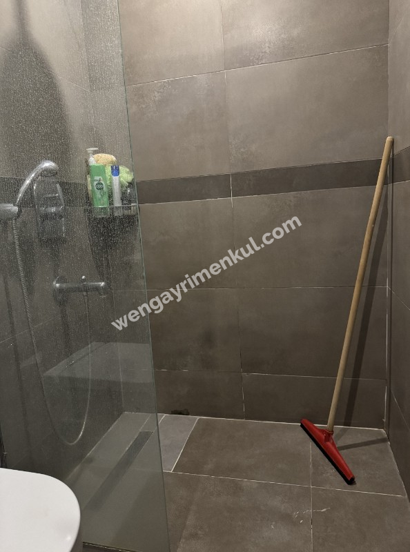 KÖŞE BLOK KÖŞE DAİRE YÜKSEK KATLARDA MUHTEŞEM DENİZ MANZARALI