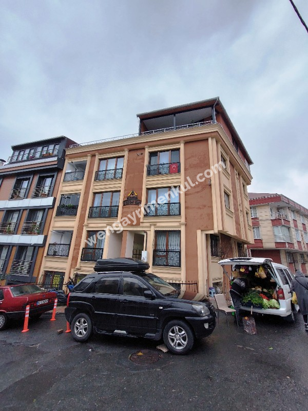 WEN BERKAN GÜLER'DEN BİLGİ VE HALİÇ ÜNİVERSİTESİNE YAKIN 1+1 KOT 1 KAT 70m2
