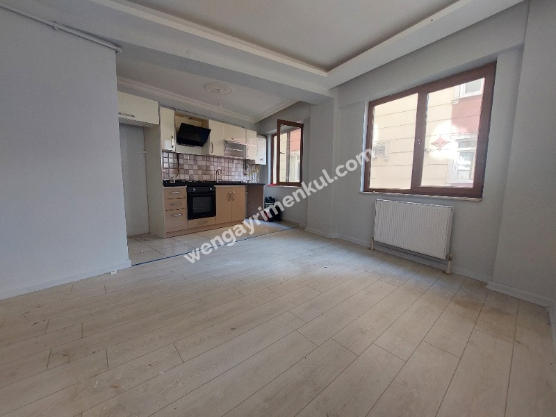 WEN BERKAN GÜLER'DEN BİLGİ VE HALİÇ ÜNİVERSİTESİNE YAKIN 1+1 KOT 1 KAT 70m2