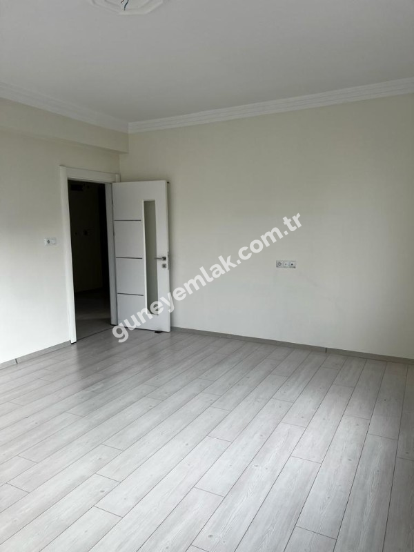 OSMANGAZİ MAHALLESİ 3+1 180M  2 ADET DAİRE