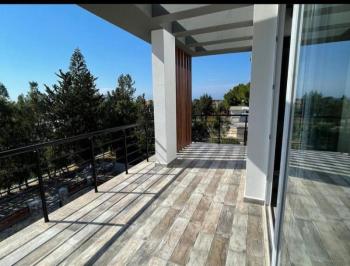 GİRNE KARAOĞLANOĞLU BÖLGESİNDE SATILIK 3 + 1 SIFIR VİLLALAR 