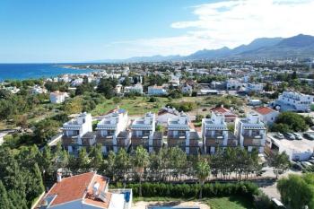 GİRNE KARAOĞLANOĞLU BÖLGESİNDE SATILIK 3 + 1 SIFIR VİLLALAR 