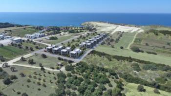 GİRNE ÇATALKÖY BÖLGESİNDE SATILIK 3 + 2 SIFIR VİLLA