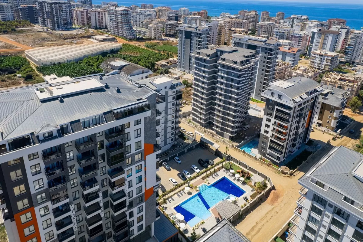 Mahmutlar'da Eşyalı 2+1 Daire