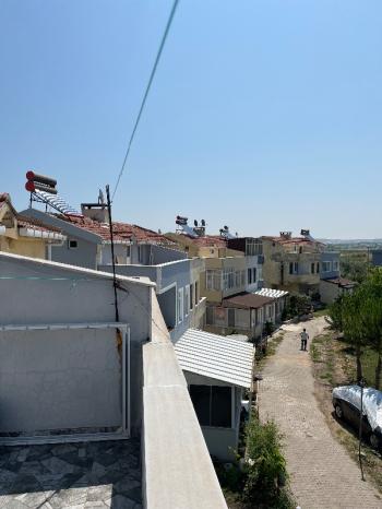 Gönen  Denizken'te Lüks tripleks villa