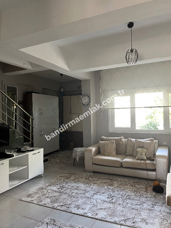 Gönen  Denizken'te Lüks tripleks villa