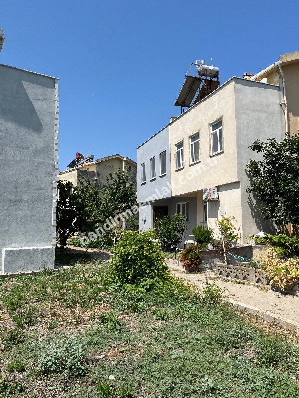 Gönen  Denizken'te Lüks tripleks villa