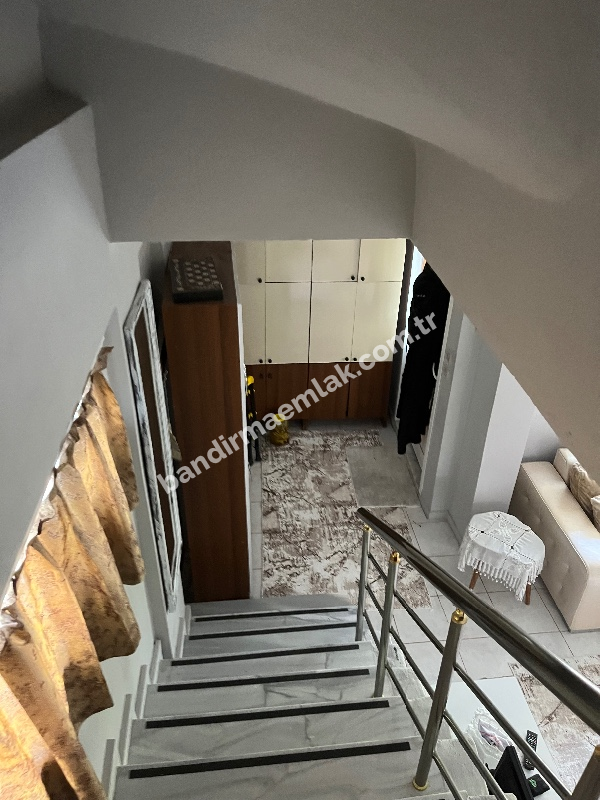 Gönen  Denizken'te Lüks tripleks villa