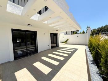 Didim Hisar Mahallesinde Satılık Tam Müstakil Villa