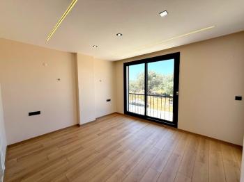 Didim Hisar Mahallesinde Satılık Tam Müstakil Villa