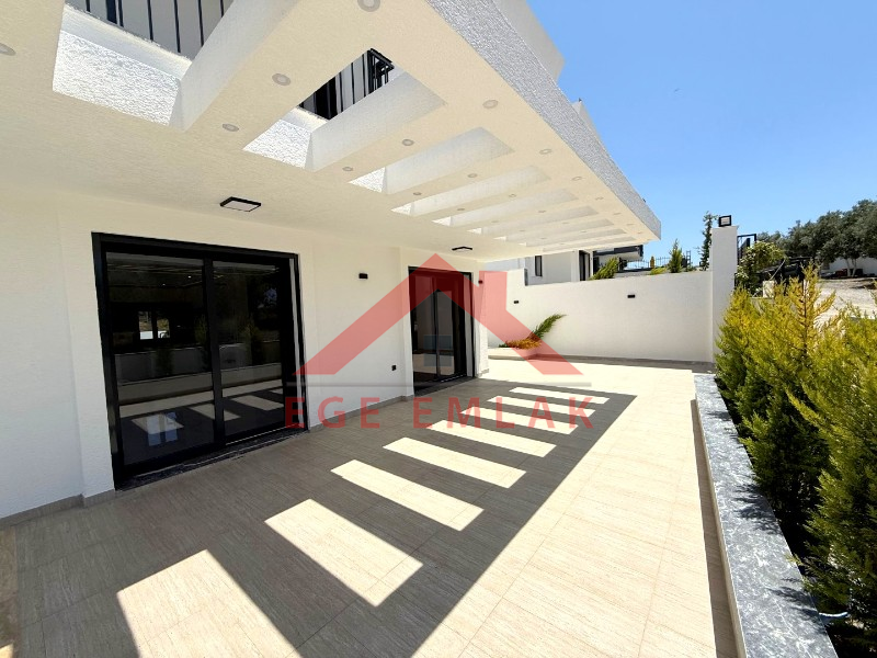 Didim Hisar Mahallesinde Satılık Tam Müstakil Villa